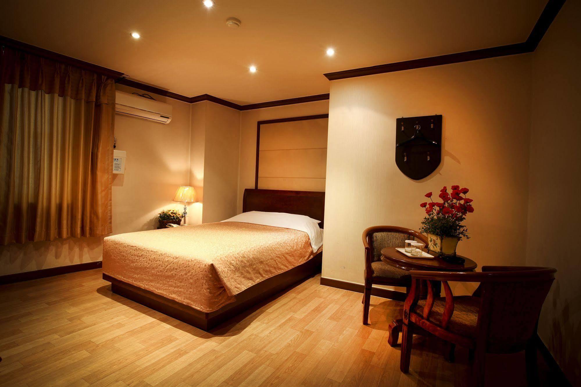 Namdaemun Palace Hotel Seoul Exteriör bild
